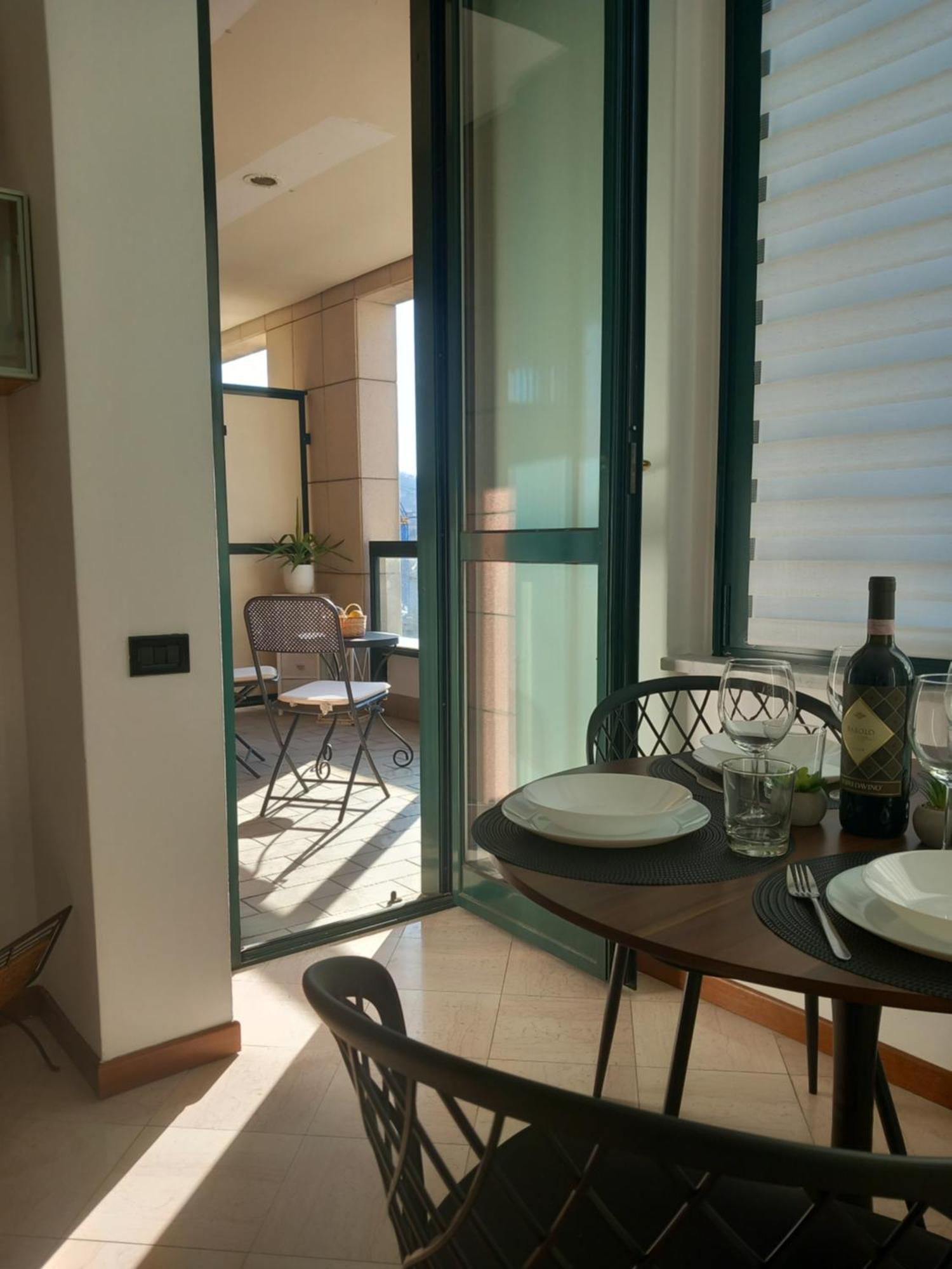 Bilocale Con Terrazzo E Box Auto Su Richiesta Διαμέρισμα Όπως Εξωτερικό φωτογραφία